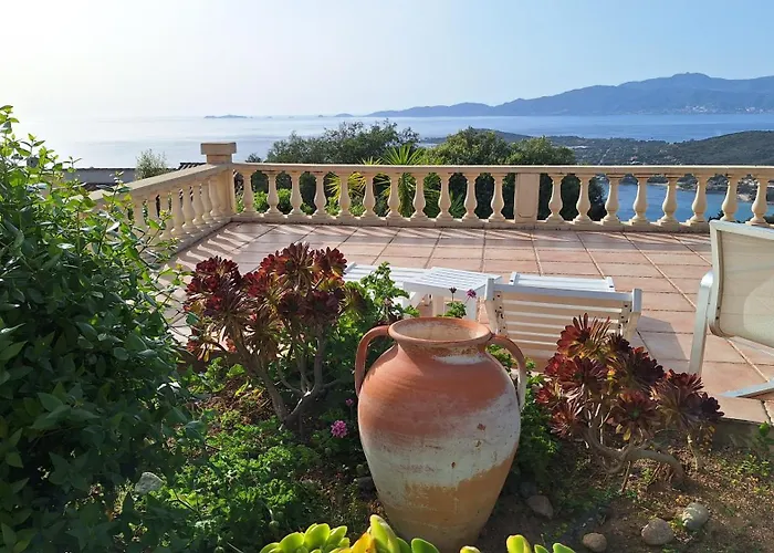 Casa Mina